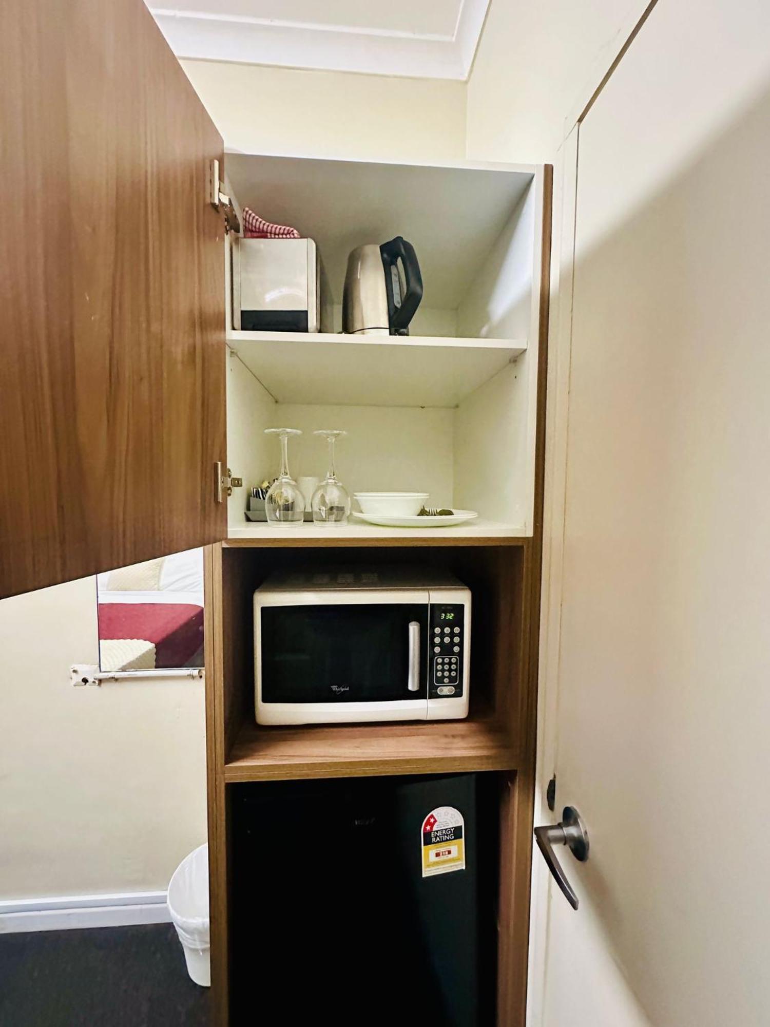 Wattle Tree Motel Cootamundra Εξωτερικό φωτογραφία