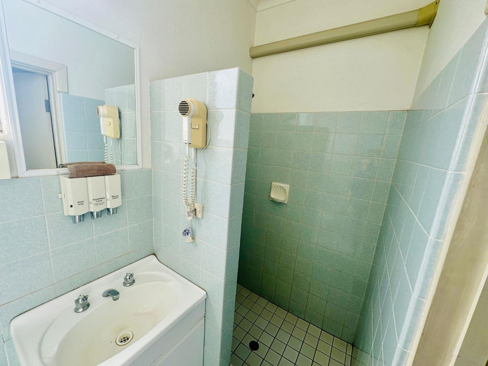 Wattle Tree Motel Cootamundra Εξωτερικό φωτογραφία