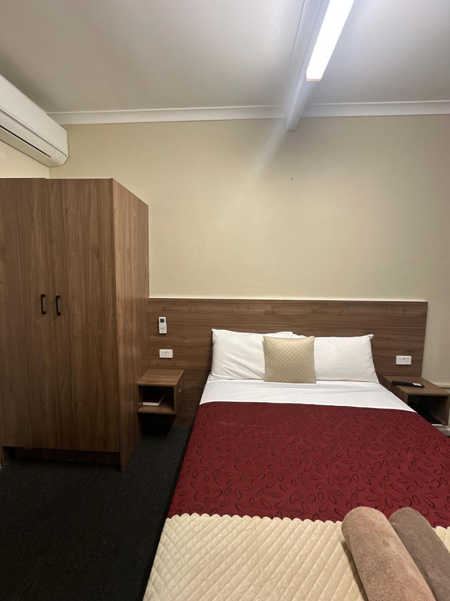 Wattle Tree Motel Cootamundra Εξωτερικό φωτογραφία