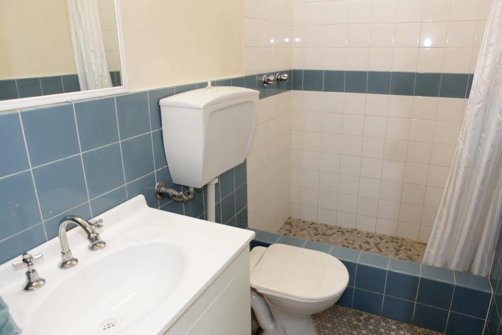 Wattle Tree Motel Cootamundra Εξωτερικό φωτογραφία