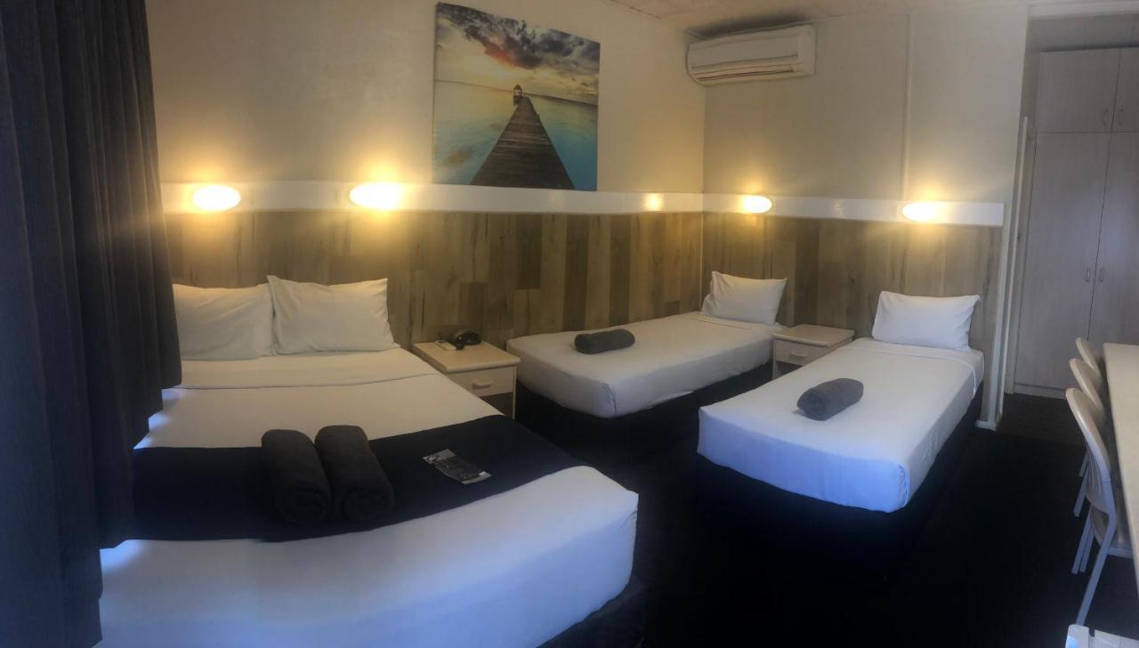 Wattle Tree Motel Cootamundra Εξωτερικό φωτογραφία